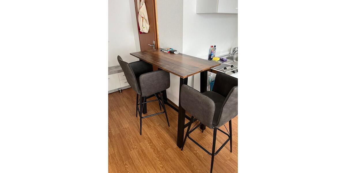 Dachgeschoßwohnung Saarbrücken Dudweiler - 1 Zimmer, 25 m&sup2;, 340&euro; | Angebot:24550102