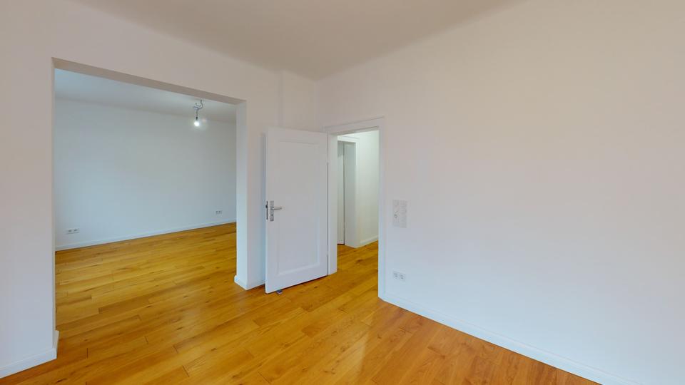 Erdgeschoßwohnung Saarbrücken Malstatt - 2 Zimmer, 78 m&sup2;, 990&euro; | Angebot:25063273