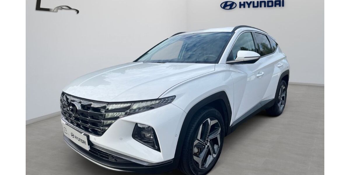 Hyundai TUCSON 13.240 km 32.990 &euro; Schiffweiler 66578