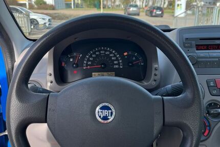 Fiat Panda 76.000 km 2.600 &euro; Homburg 66424