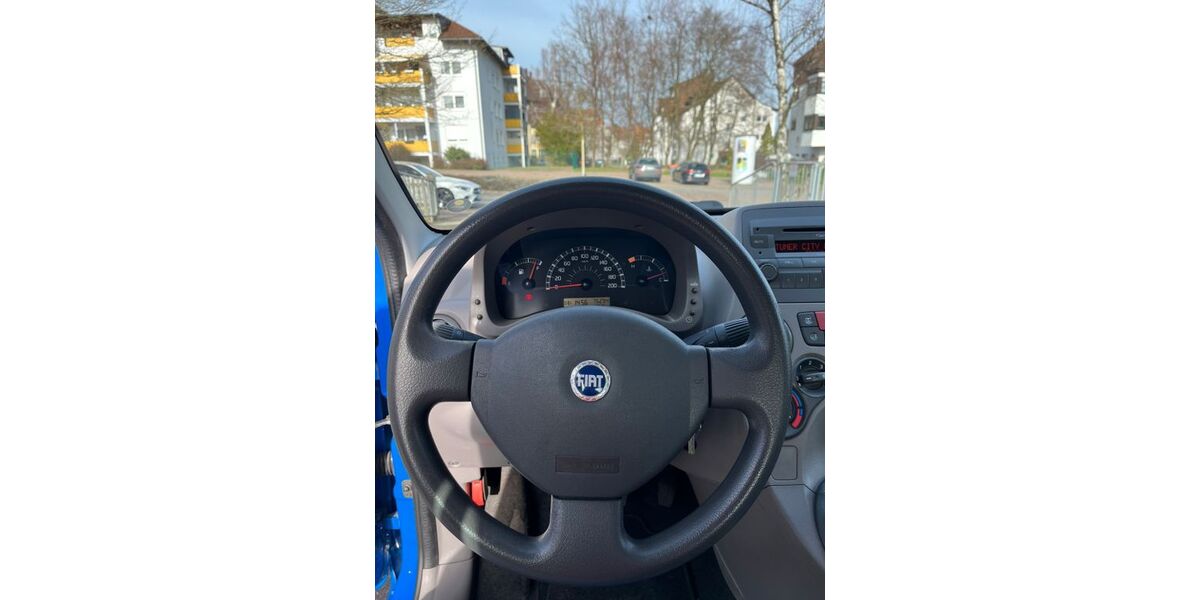 Fiat Panda 76.000 km 2.600 &euro; Homburg 66424