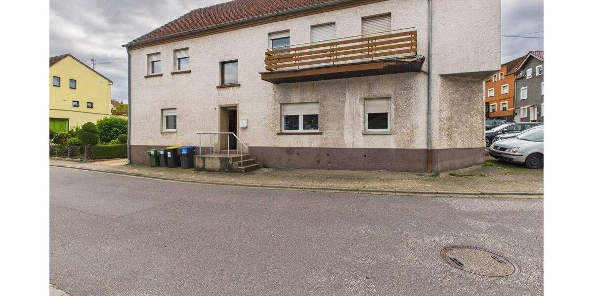 Mehrfamilienhaus, Wohnhaus Eppelborn / Wiesbach Wiesbach - 7 Zimmer, 239 m&sup2;, 195.000&euro; | Angebot:25687894