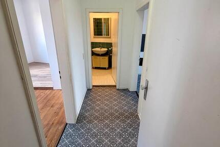 Wohnung Saarbrücken Dudweiler - 2 Zimmer, 50 m&sup2;, 430&euro; | Angebot:25992319