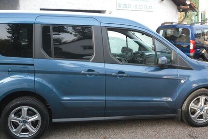 Ford Tourneo Connect 66.000 km 17.999 &euro; Saarbruecken 66119