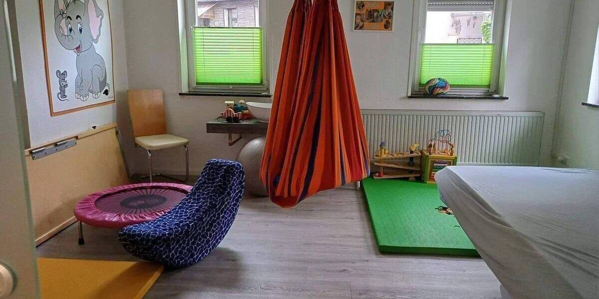 Gewerbeobjekt Sankt Ingbert Rohrbach - 9 Zimmer, 280 m&sup2;, 249.000&euro; | Angebot:26841968