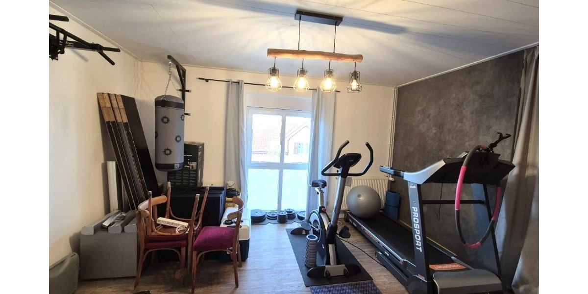 Ihr Hausprojekt in Illingen– Platz für 1–2-Familien mit Garten, Modernisierung bereits gestartet - Einfamilienhaus Illingen Hirzweiler | Angebot:25479862