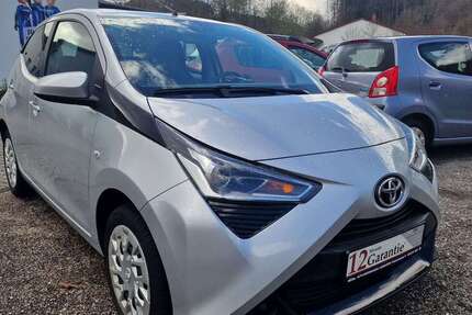 Toyota Aygo 30.000 km 13.990 &euro; Thaleischweiler-Fröschen 66987