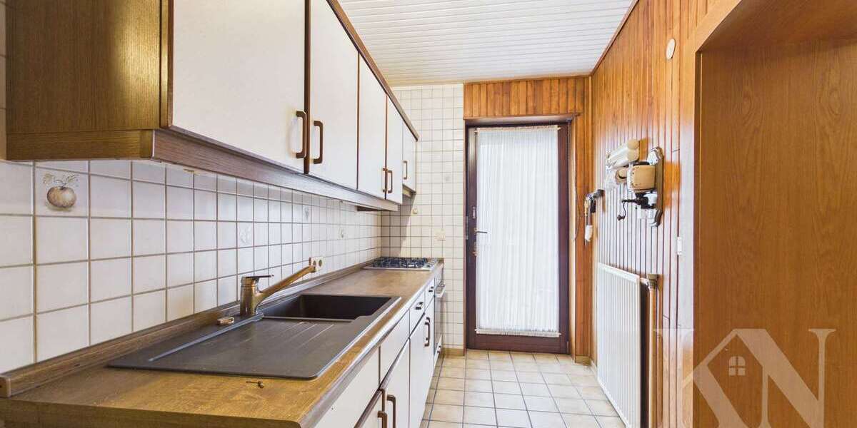 Einfamilienhaus Saarbrücken Dudweiler - 7 Zimmer, 153 m&sup2;, 165.000&euro; | Angebot:27200343