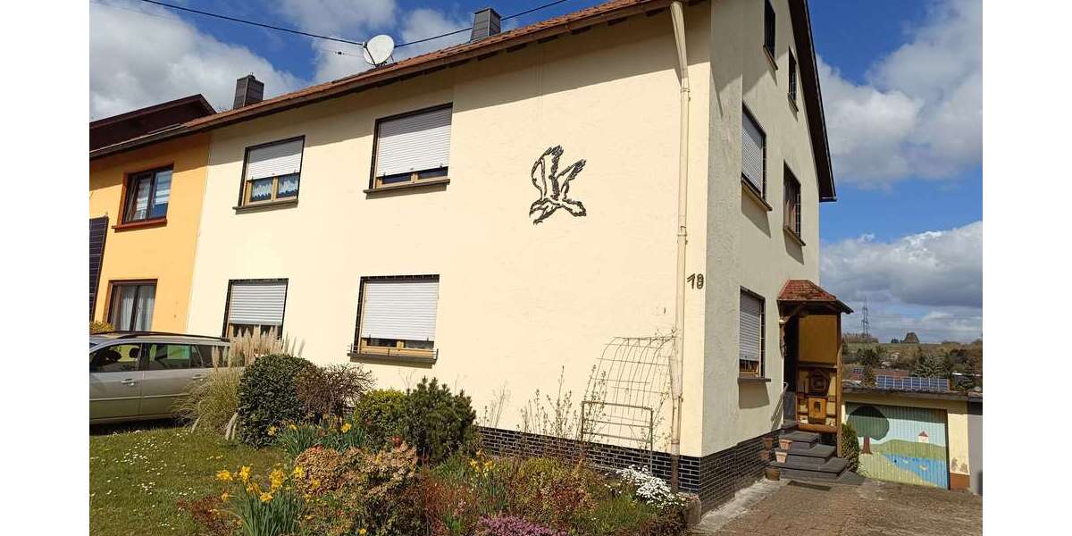 Einfamilienhaus Wemmetsweiler Wemmetsweiler - 8 Zimmer, 183 m&sup2;, 259.000&euro; | Angebot:26060784