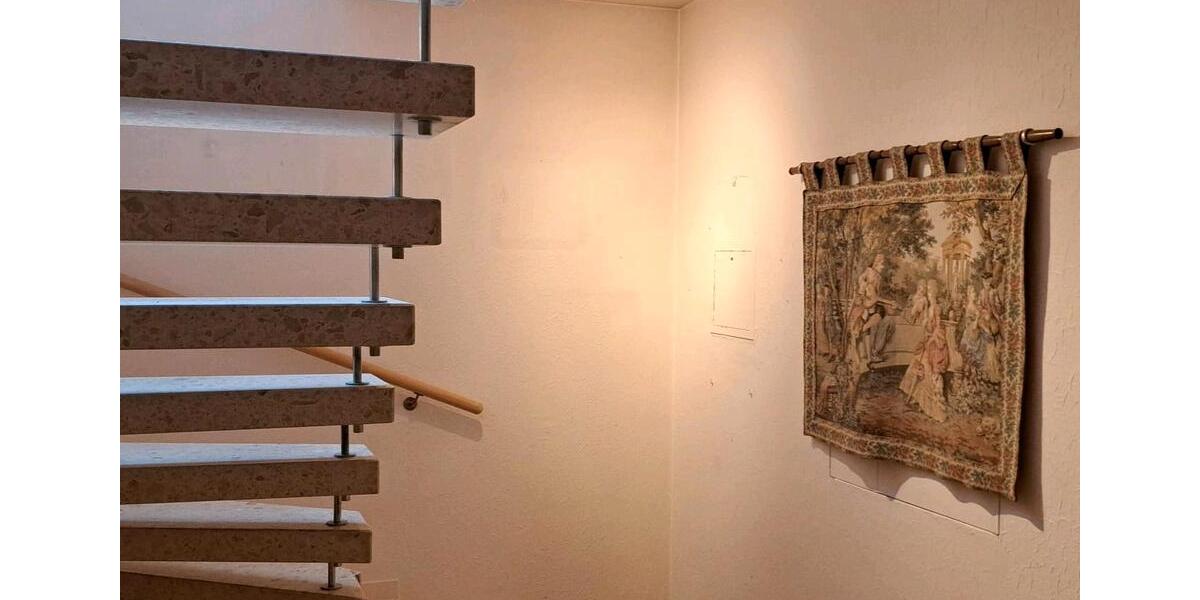 Einfamilienhaus Sankt Wendel - 8 Zimmer, 221 m&sup2;, 268.500&euro; | Angebot:25427228