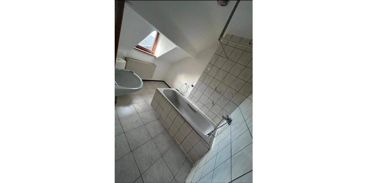 Etagenwohnung Sankt Ingbert - 3 Zimmer, 55 m&sup2;, 300&euro; | Angebot:25977447