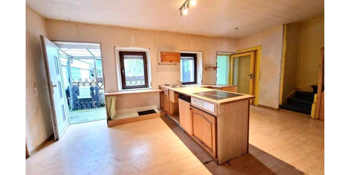 Einfamilienhaus Mandelbachtal Heckendalheim - 5 Zimmer, 130 m&sup2;, 127.000&euro; | Angebot:25730148