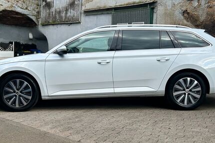 Skoda Superb 167.000 km 18.400 &euro; Saarbrücken 66117