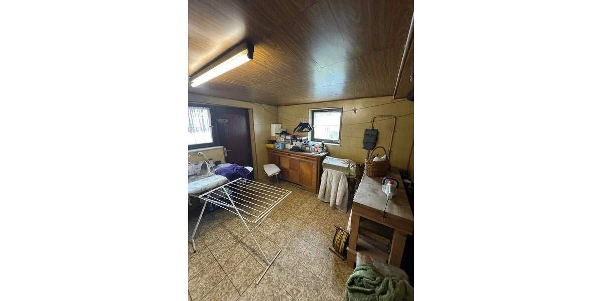 Einfamilienhaus Zweibrücken - 7 Zimmer, 200 m&sup2;, 319.500&euro; | Angebot:25928891