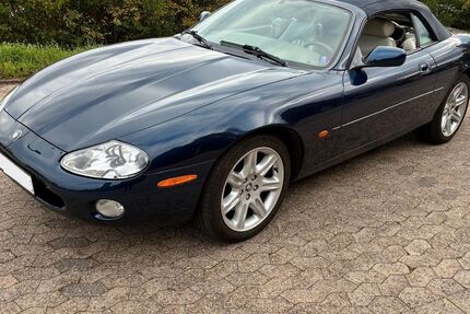 Jaguar XK8 157.000 km 19.900 &euro; Sankt Ingbert 66386