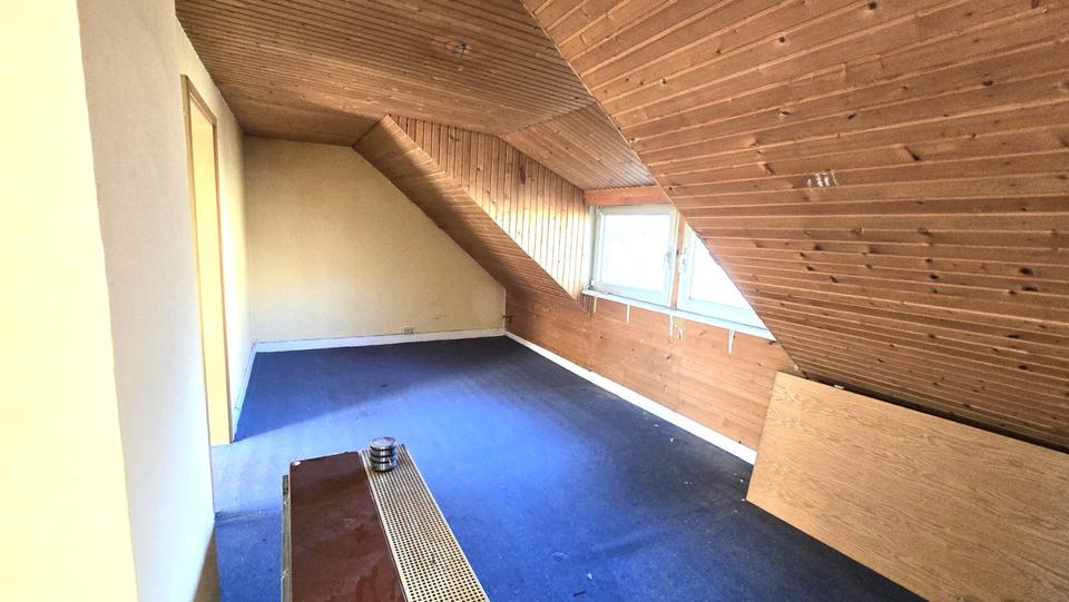 Reihenhaus Saarbrücken Dudweiler - 5 Zimmer, 110 m&sup2;, 85.000&euro; | Angebot:26780235