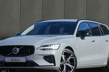 Volvo V60 13.482 km 43.790 &euro; Saarbrücken 66121