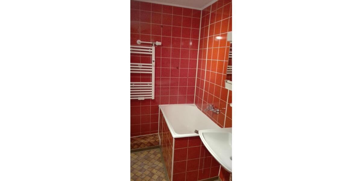 Erdgeschoßwohnung Sankt Wendel - 5 Zimmer, 120 m&sup2;, 600&euro; | Angebot:26049471