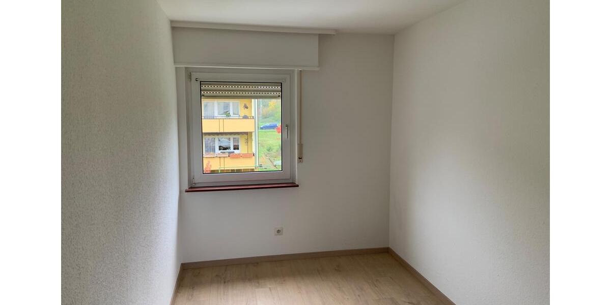 Etagenwohnung Zweibrücken - 3 Zimmer, 68 m&sup2;, 720&euro; | Angebot:26547880