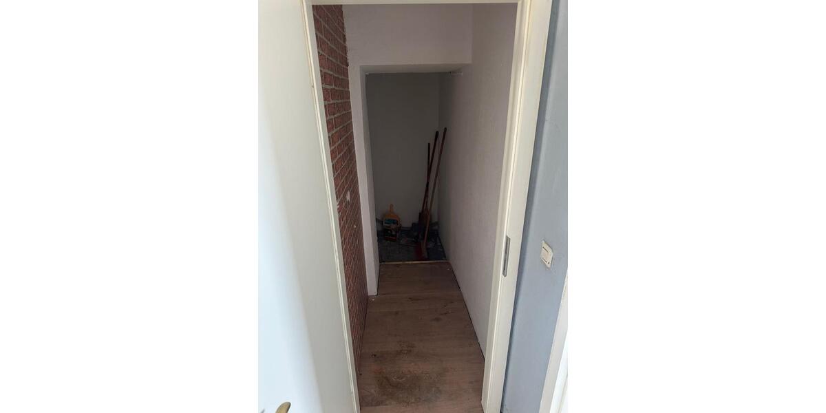 Etagenwohnung Schiffweiler - 1 Zimmer, 40 m&sup2;, 400&euro; | Angebot:26047353