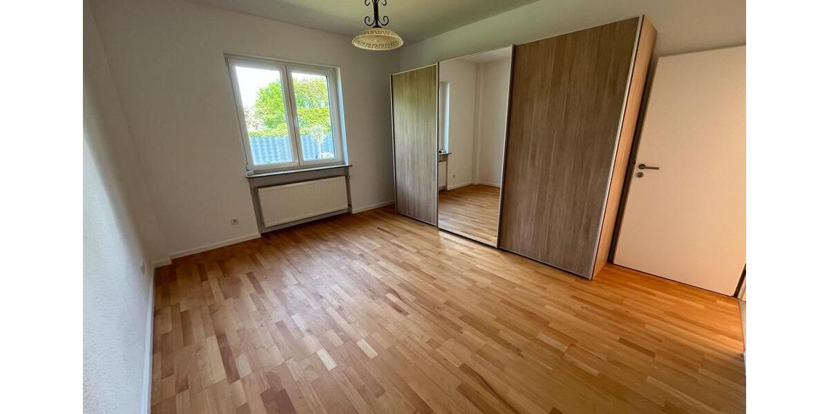 Erdgeschoßwohnung Homburg - 3 Zimmer, 92 m&sup2;, 850&euro; | Angebot:26042099
