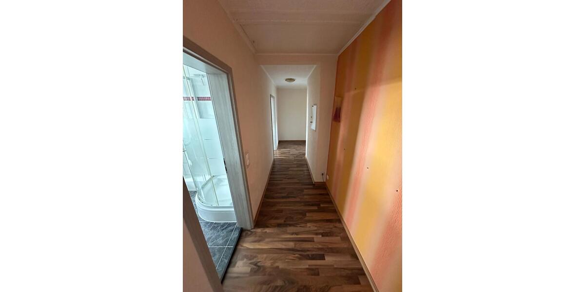 Dachgeschoßwohnung Saarbrücken Dudweiler - 4 Zimmer, 128 m&sup2;, 1.200&euro; | Angebot:23691162