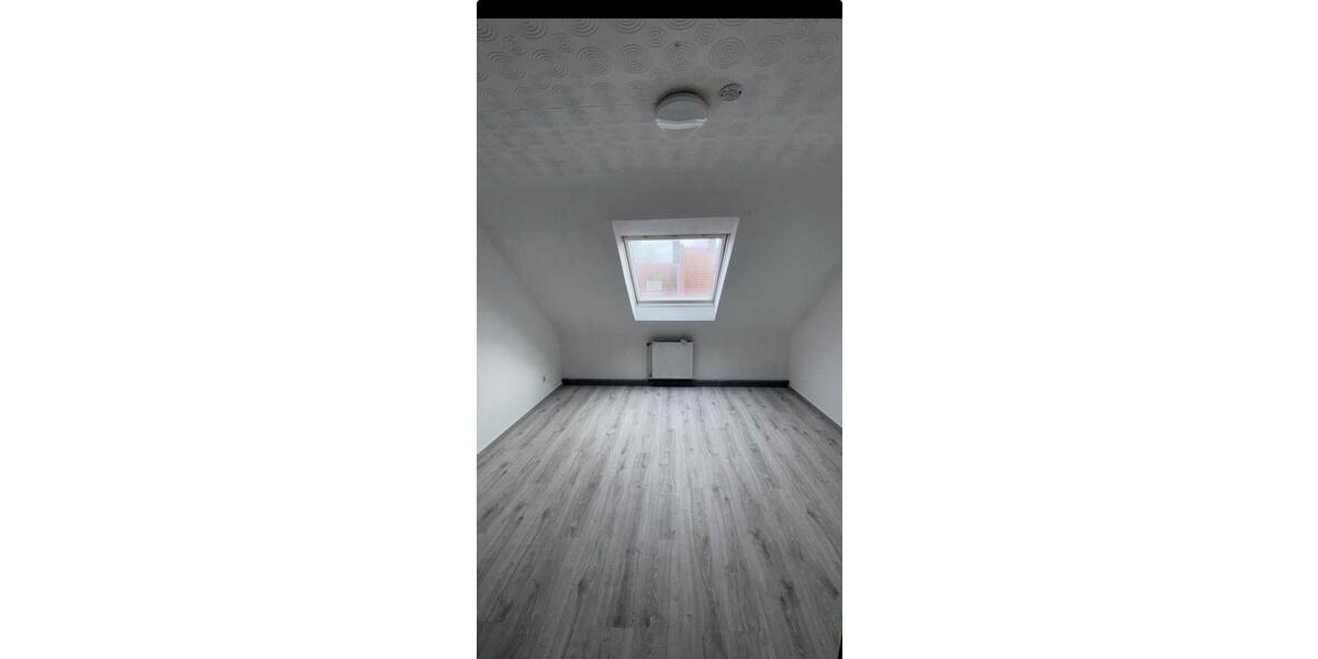 Etagenwohnung Neunkirchen - 4 Zimmer, 80 m&sup2;, 620&euro; | Angebot:25107136