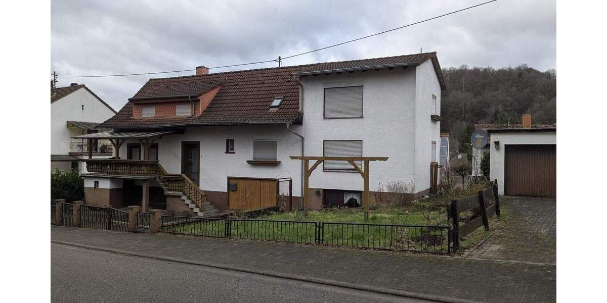 Einfamilienhaus Eppenbrunn - 8 Zimmer, 189 m&sup2;, 89.000&euro; | Angebot:25680372