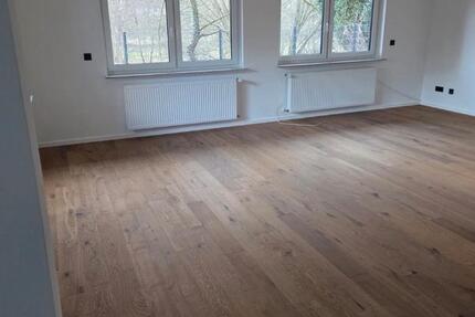 Wohnung Waldmohr - 3 Zimmer, 125 m&sup2;, 1.450&euro; | Angebot:25651797