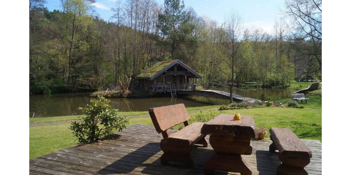 Bungalow Waldfischbach-Burgalben Burgalben - 7 Zimmer, 250 m&sup2;, 650.000&euro; | Angebot:26200176