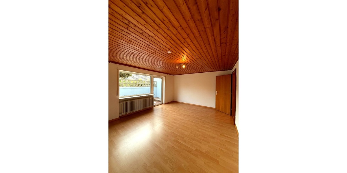 - REDUZIERT- Liebhaber aufgepasst: Modernisierter Wohlfühl-Bungalow mit Sauna in Weilerbachs Toplage - Einfamilienhaus Weilerbach | Angebot:24408681