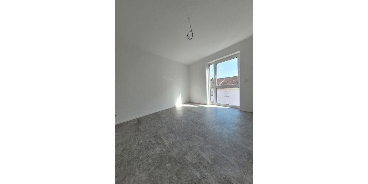 Etagenwohnung Sankt Wendel - 4.5 Zimmer, 103 m&sup2;, 1.370&euro; | Angebot:26145295