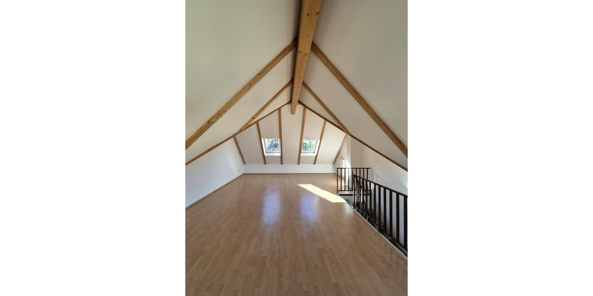 Kapitalanlagepaket: 3 vermietete Reihenhäuser in Reihe mit Garagen und Grundstück - Wohn- & Geschäftshaus Queidersbach | Angebot:21107898