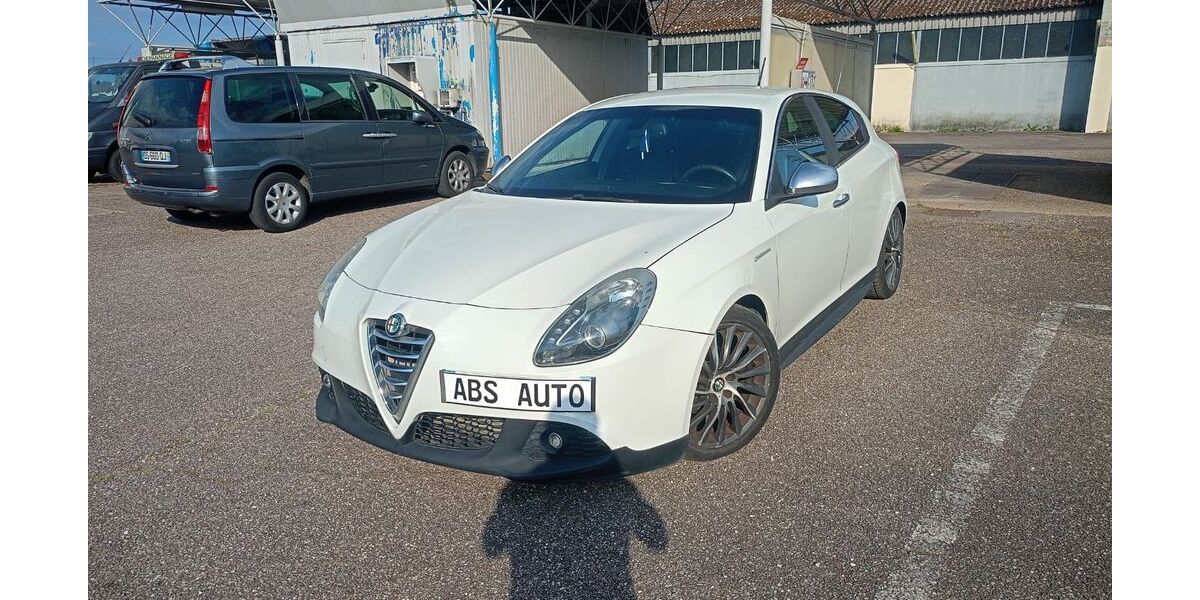 Alfa Romeo Giulietta 179.987 km 3.990 &euro; Kleinblittersdorf 66271