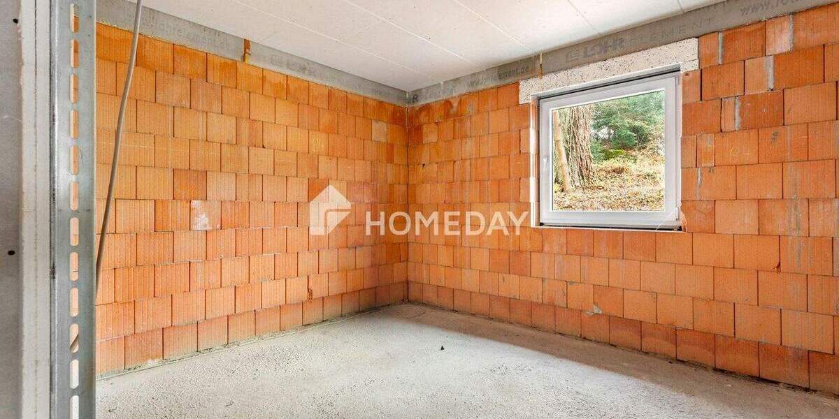 Bungalow Pirmasens Innenstadt - 4 Zimmer, 126 m&sup2;, 175.000&euro; | Angebot:25775247