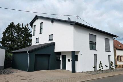 Haus Bruchmühlbach-Miesau Miesau - 10 Zimmer, 416 m&sup2;, 799.000&euro; | Angebot:25752397