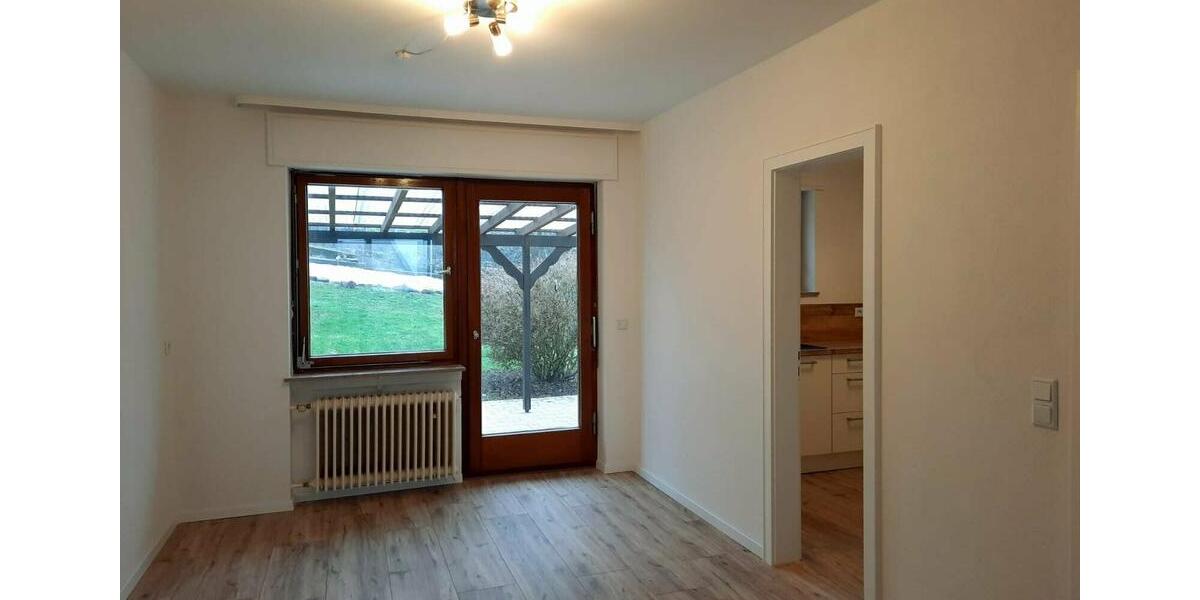 Einfamilienhaus Bechhofen - 4 Zimmer, 180 m&sup2;, 1.450&euro; | Angebot:26429854