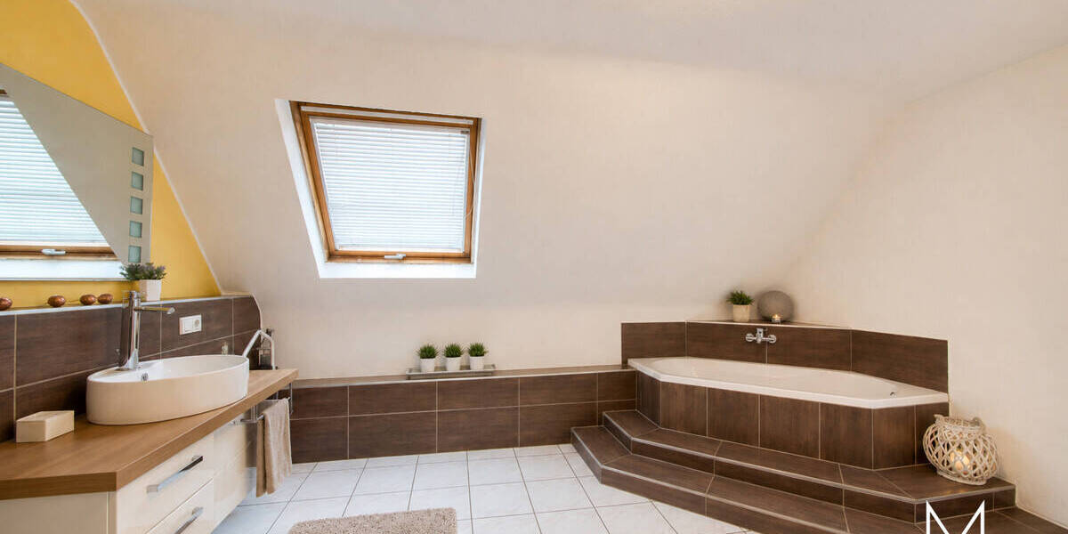 Doppelhaushälfte Waldmohr - 6 Zimmer, 149 m&sup2;, 269.000&euro; | Angebot:26451499