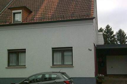 Haus Spiesen-Elversberg Elversberg - 7 Zimmer, 168 m&sup2;, 245.000&euro; | Angebot:25743253