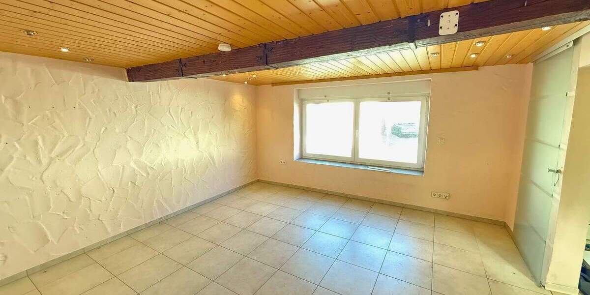 Einfamilienhaus Erzenhausen - 5 Zimmer, 125 m&sup2;, 189.000&euro; | Angebot:25689463