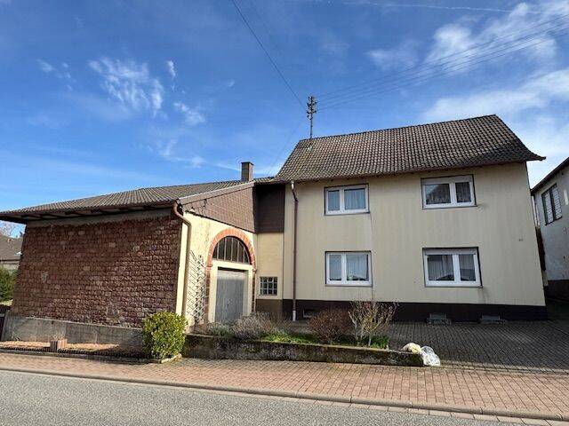 Einfamilienhaus Gries - 5 Zimmer, 114 m&sup2;, 165.000&euro; | Angebot:26139336