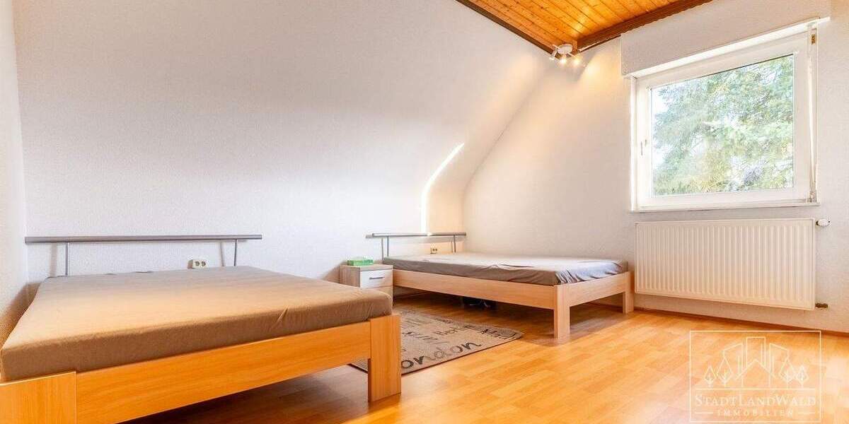 Einfamilienhaus Schweix - 9 Zimmer, 222 m&sup2;, 269.750&euro; | Angebot:25798626