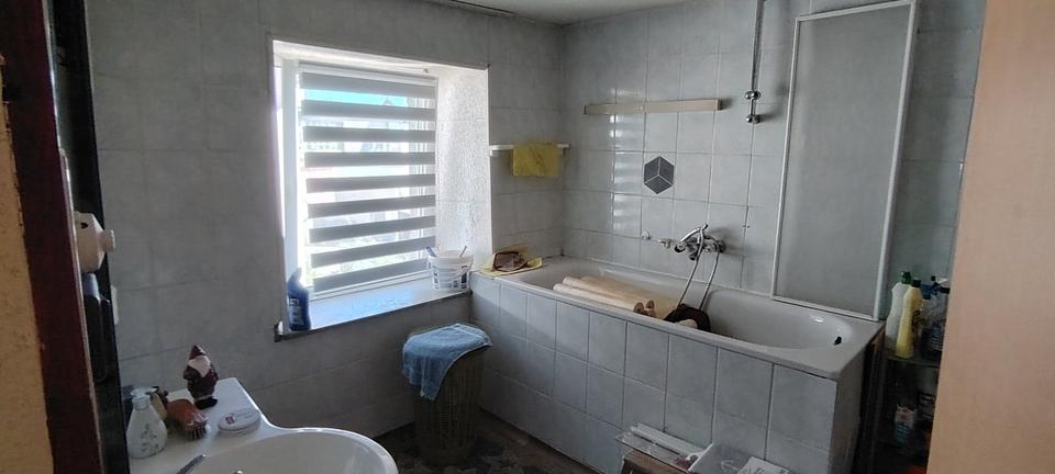 Doppelhaushälfte Tholey - 6 Zimmer, 130 m&sup2;, 58.000&euro; | Angebot:26068266