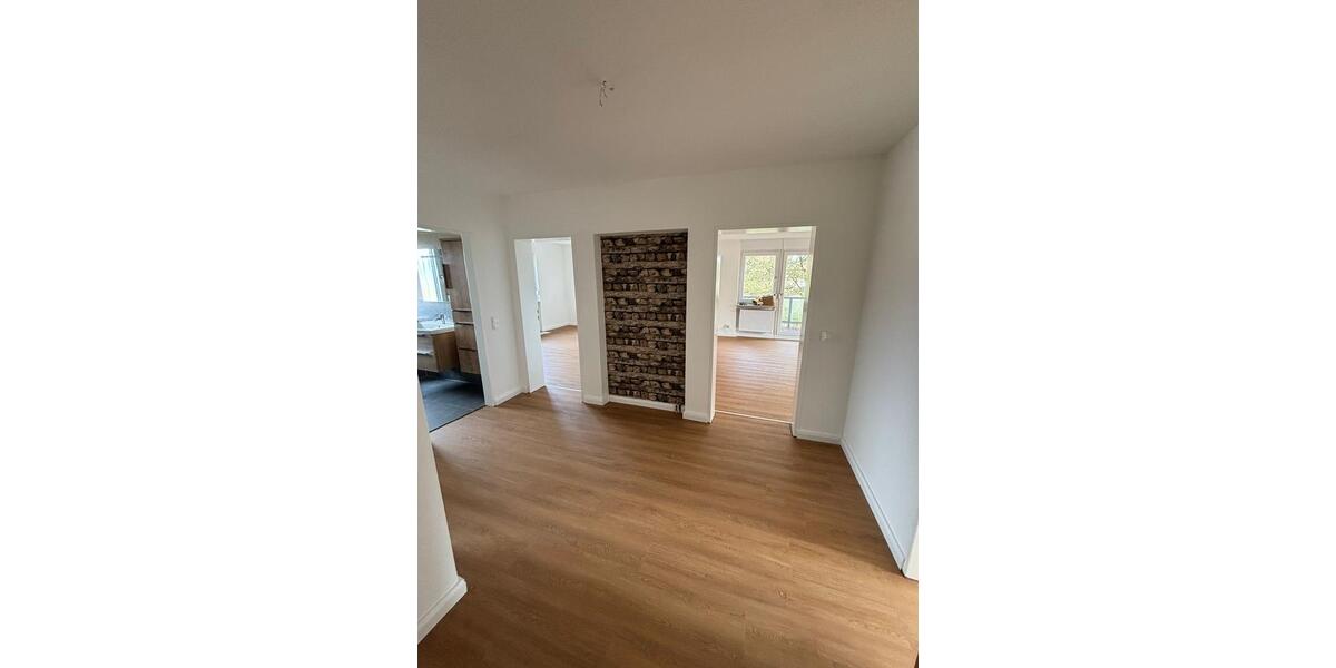 Etagenwohnung Sankt Ingbert - 3 Zimmer, 85 m&sup2;, 850&euro; | Angebot:25905780