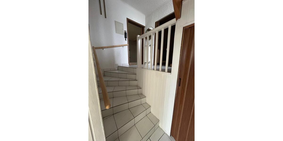 Einfamilienhaus Hermersberg - 6 Zimmer, 94 m&sup2;, 210.000&euro; | Angebot:26103828