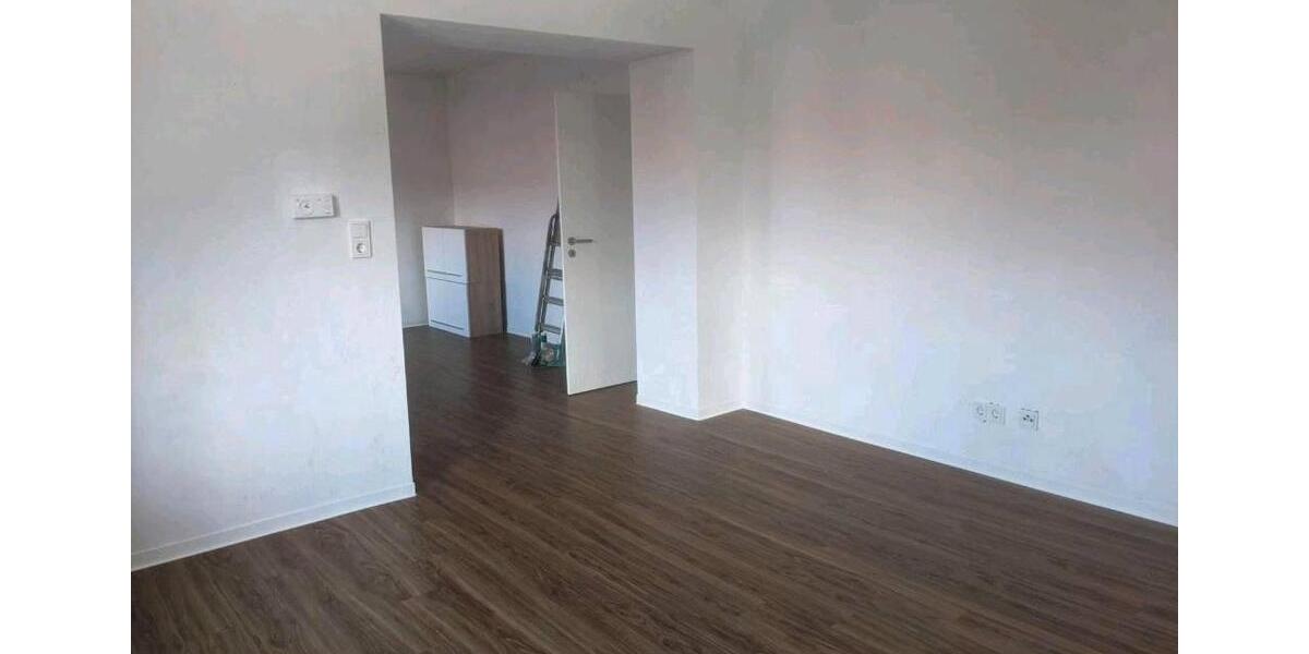 Etagenwohnung Battweiler - 3 Zimmer, 90 m&sup2;, 650&euro; | Angebot:26034331