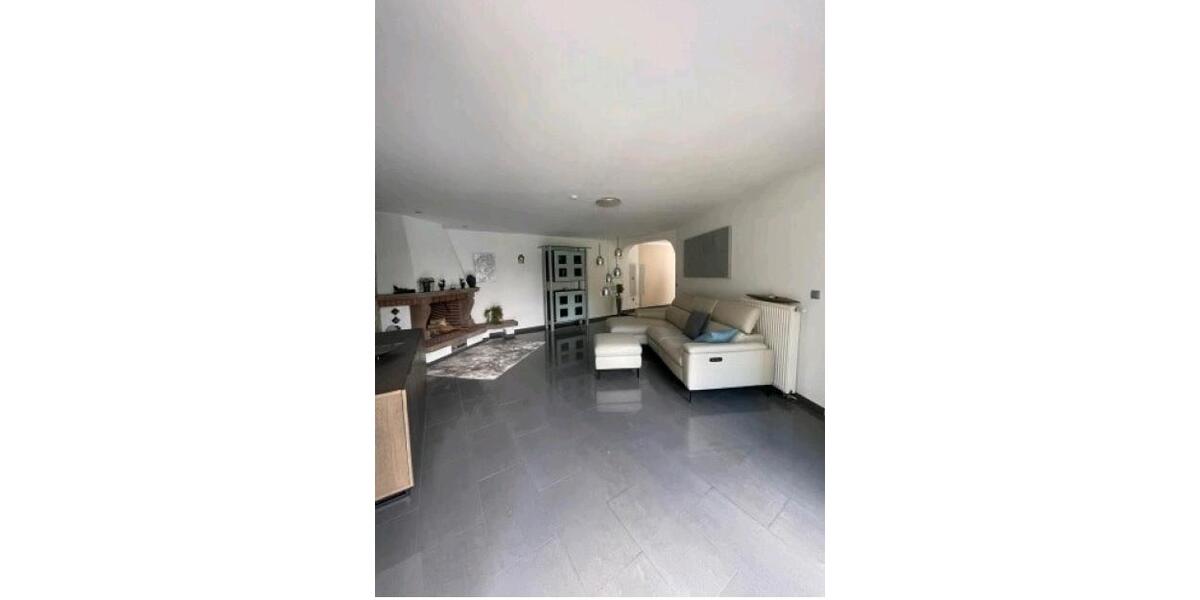 Maisonettenwohnung Schiffweiler - 3 Zimmer, 100 m&sup2;, 220.000&euro; | Angebot:26168176