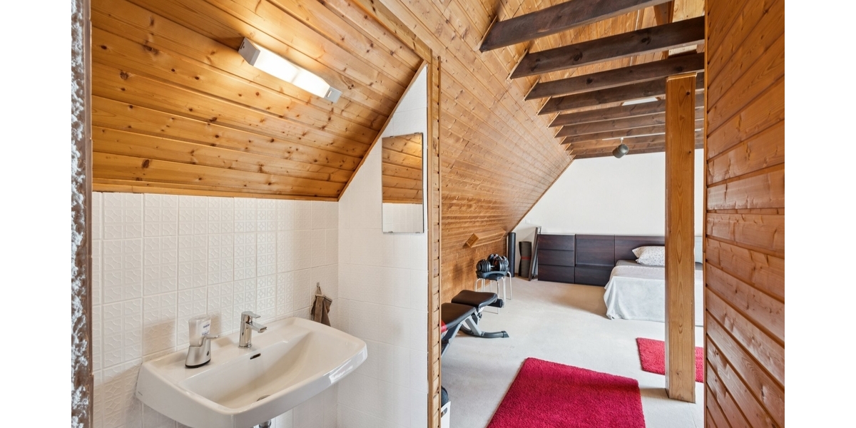 Top gepflegtes EFH auf der Atzel 193 m² Wohnfläche Großzügiger Wohnkomfort mit Gaube - Einfamilienhaus Landstuhl | Angebot:27338600