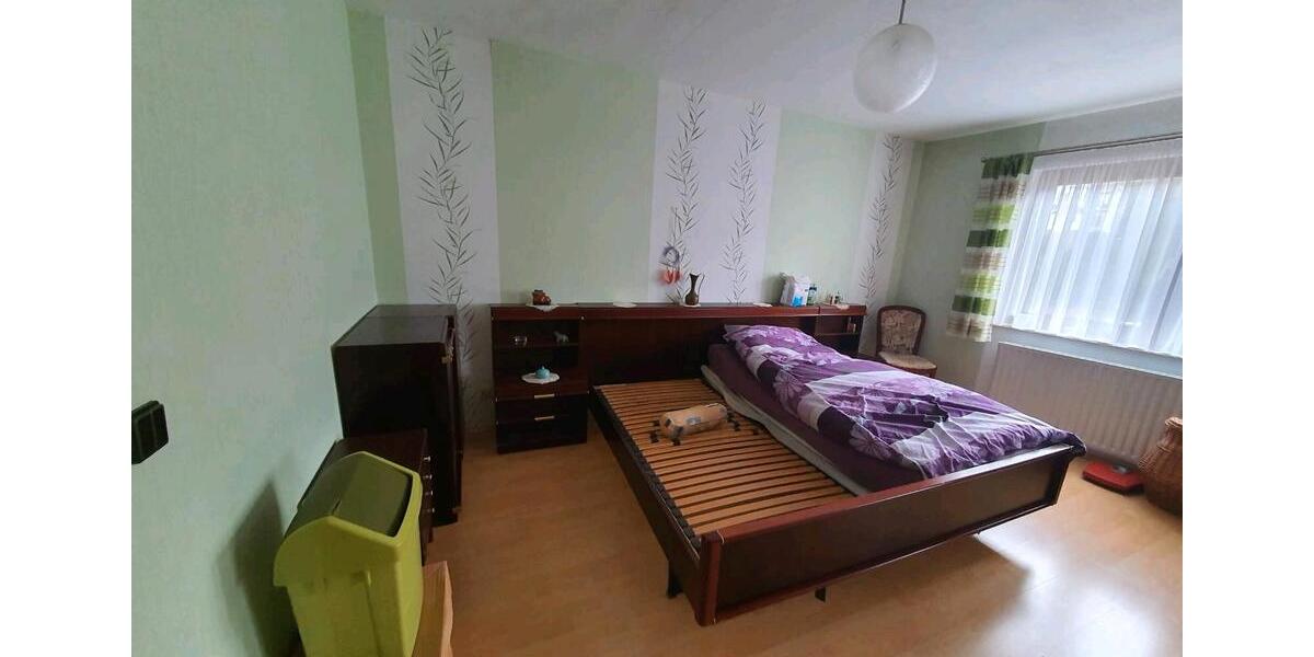 Etagenwohnung Kusel - 3 Zimmer, 84 m&sup2;, 670&euro; | Angebot:25420826