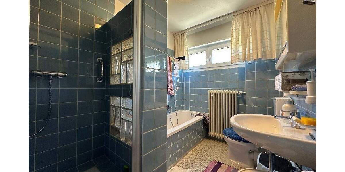 Einfamilienhaus Pirmasens Erlenbrunn - 6 Zimmer, 194 m&sup2;, 199.000&euro; | Angebot:25802497